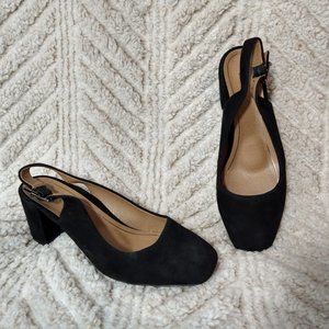 Vionic women's dress shoes. Size 9. New. Never worn